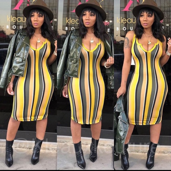 Dresses & Skirts - Striped Midi Bodycon Dress